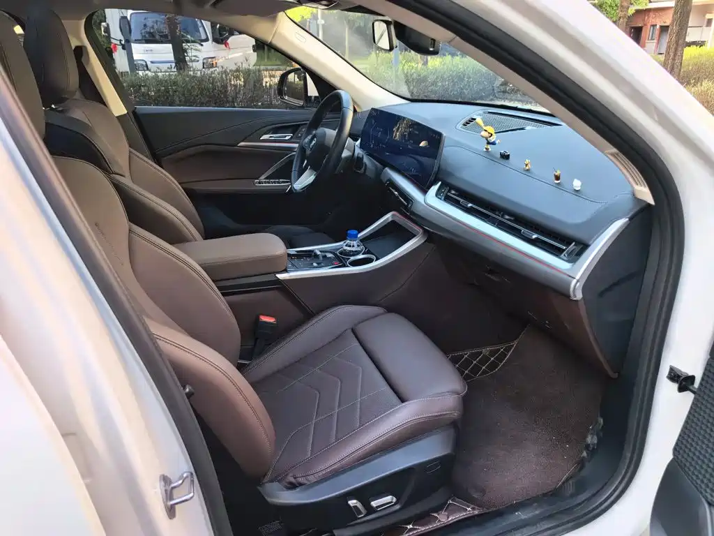 BMW X2 (Import) 2025 2024 sDrive25i M Sport Package