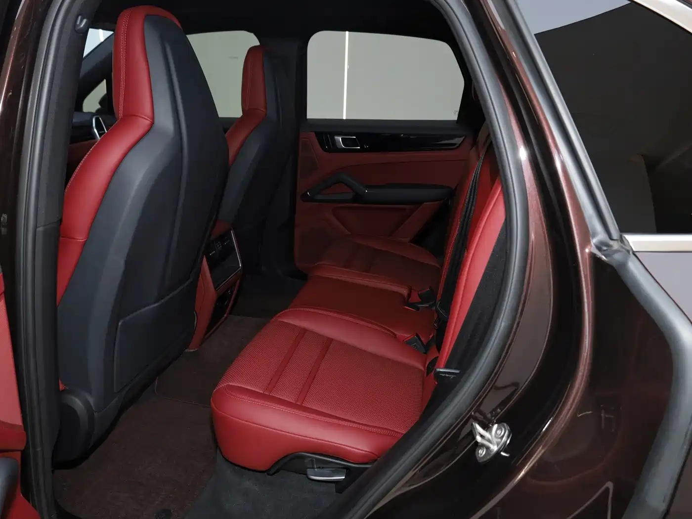 Porsche Cayenne 2019 Cayenne 3.0T фото 16