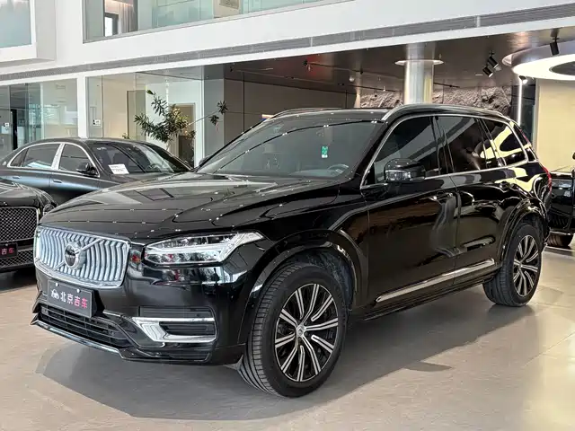 Volvo XC90 2022