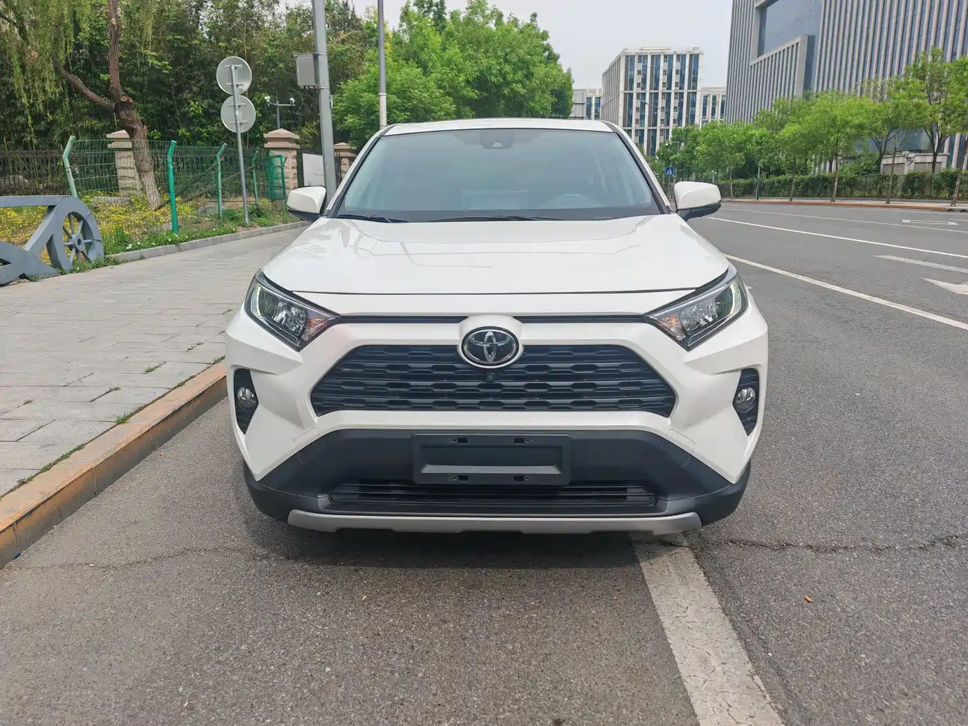 Toyota RAV4 Rongfang 2021 2.0L CVT 2WD Trend PLUS фото 2