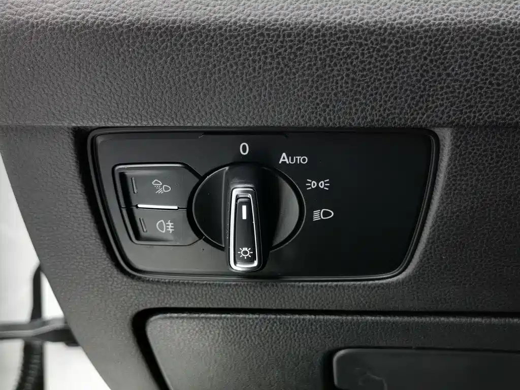 Фото 21 - Volkswagen FAW-Volkswagen CC