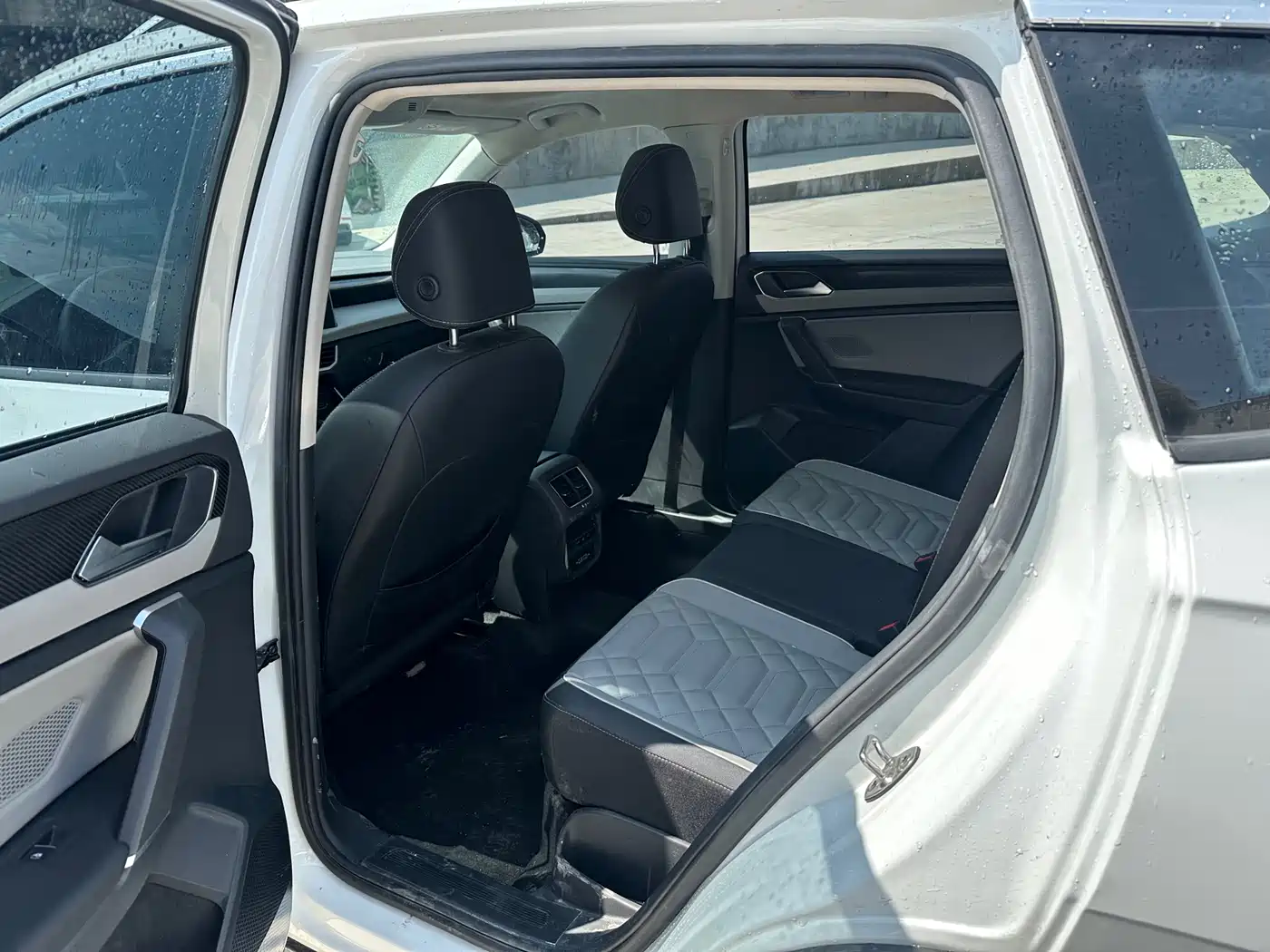 Volkswagen Tayron 2025 Shared Joy 300TSI фото 5