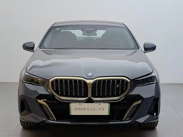 BMW i5 eDrive 40L, M Спорт-пакет