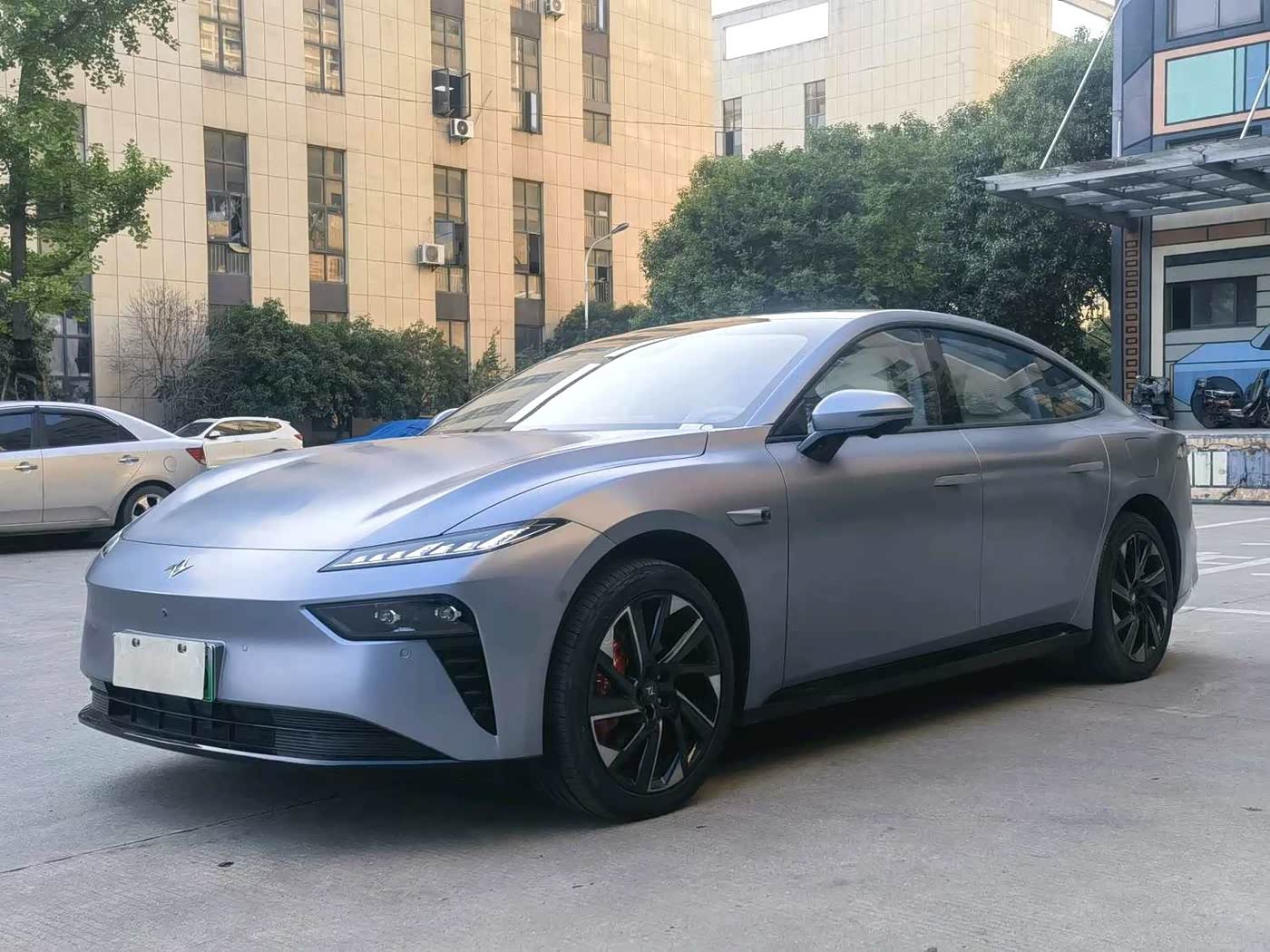 Dongfeng Yipai eπ007