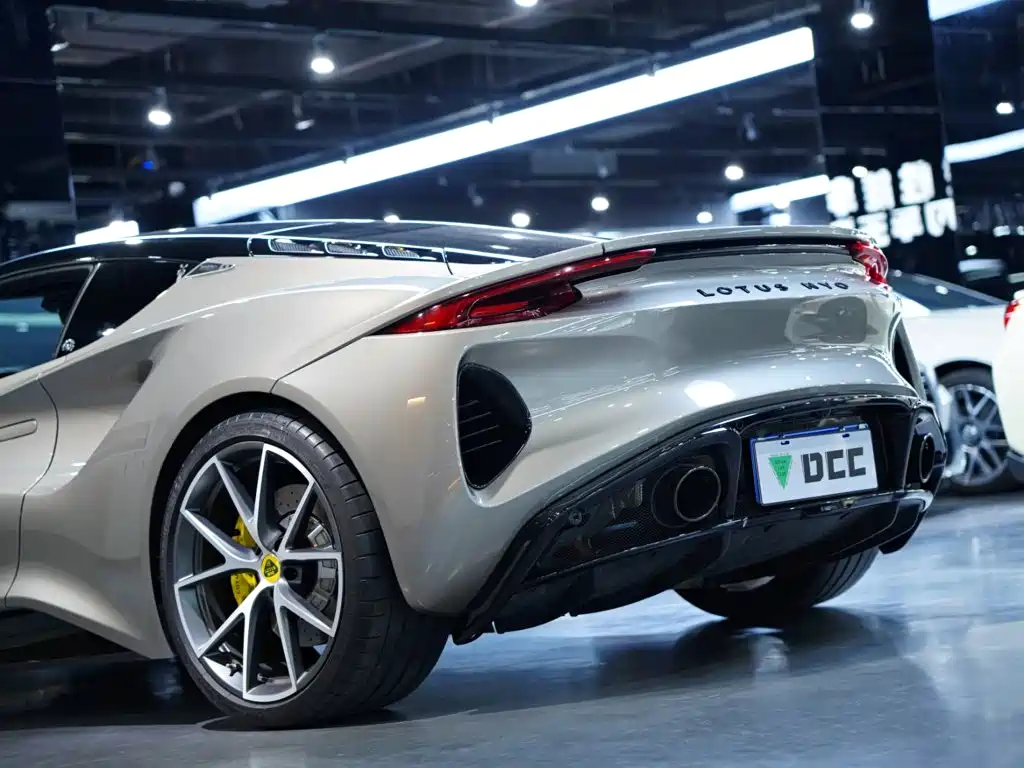 Lotus EMIRA 2024 2022 3.5T V6 Manual First Edition