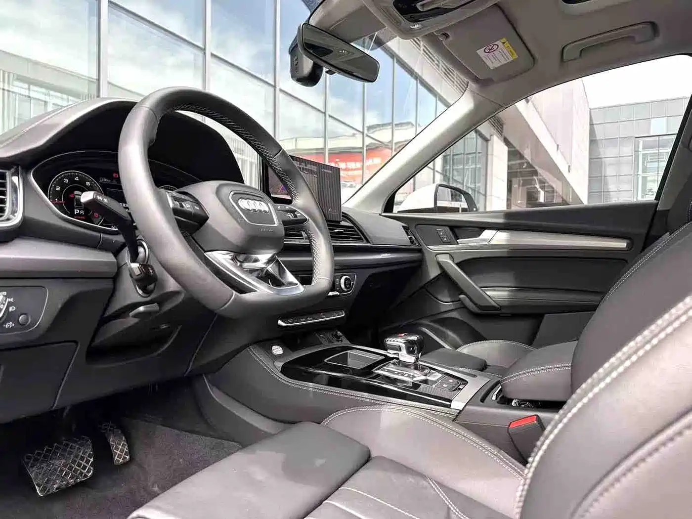 Фото 4 - Audi Q5L