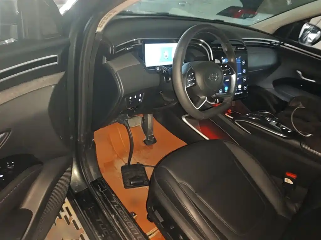 Hyundai Tucson 2021 Tucson L 1.5T DCT LUX Premium фото 16