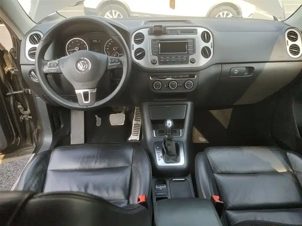 Volkswagen Tiguan 2015 1.8TSI Automatic 2WD Comfortline фото 10