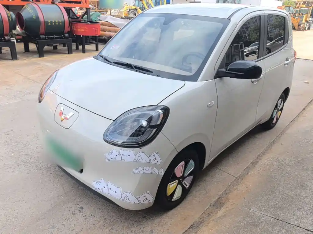 Wuling Motors Hongguang MINIEV 2025 4-Door Advanced