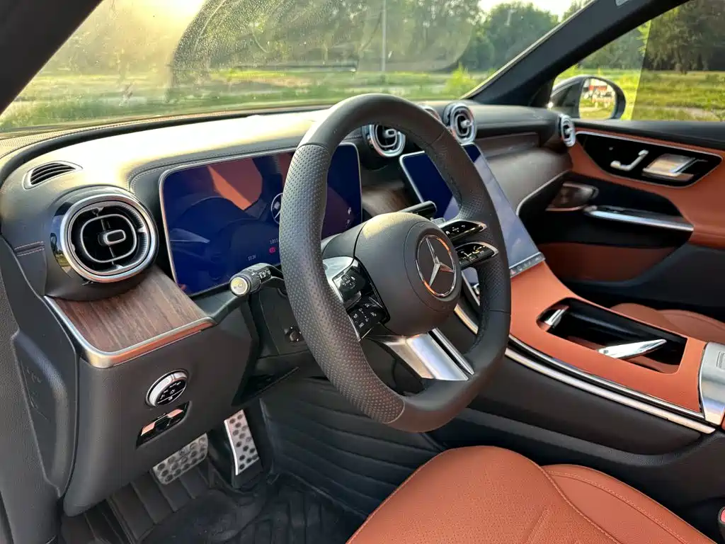Mercedes-Benz GLC 2026 2026 GLC 300 L 4MATIC Sport 5-Seater