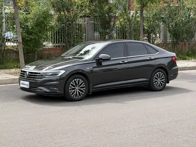 Volkswagen Sagitar 2021