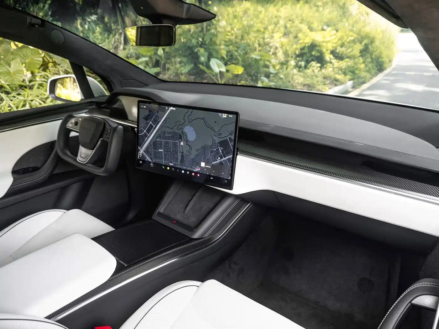 Tesla Model X 2023 Tri-motor AWD Plaid фото 12