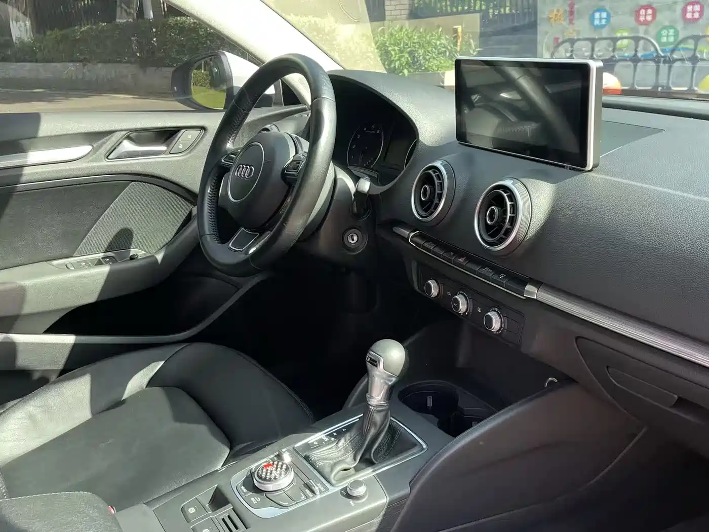 Audi A3 2016 Limousine 35 TFSI Leadership фото 7