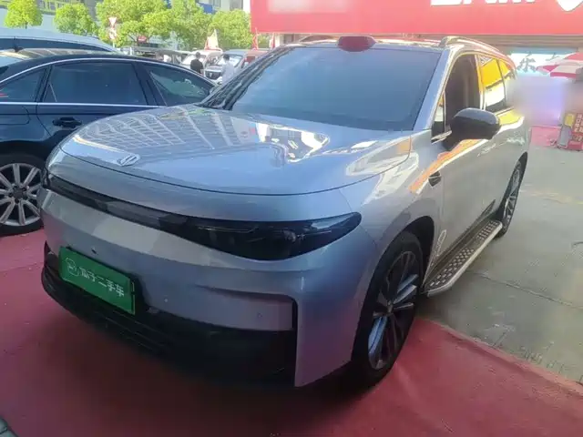 Leapmotor C16 2025