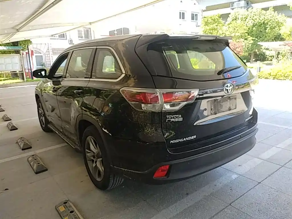 Toyota Highlander 2015 2.0T AWD Luxury Edition 7-seater фото 5
