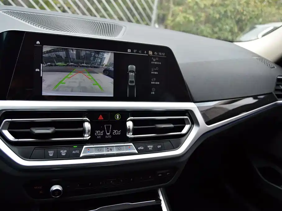 BMW 3 Series 2022 325Li M Sport Package фото 11
