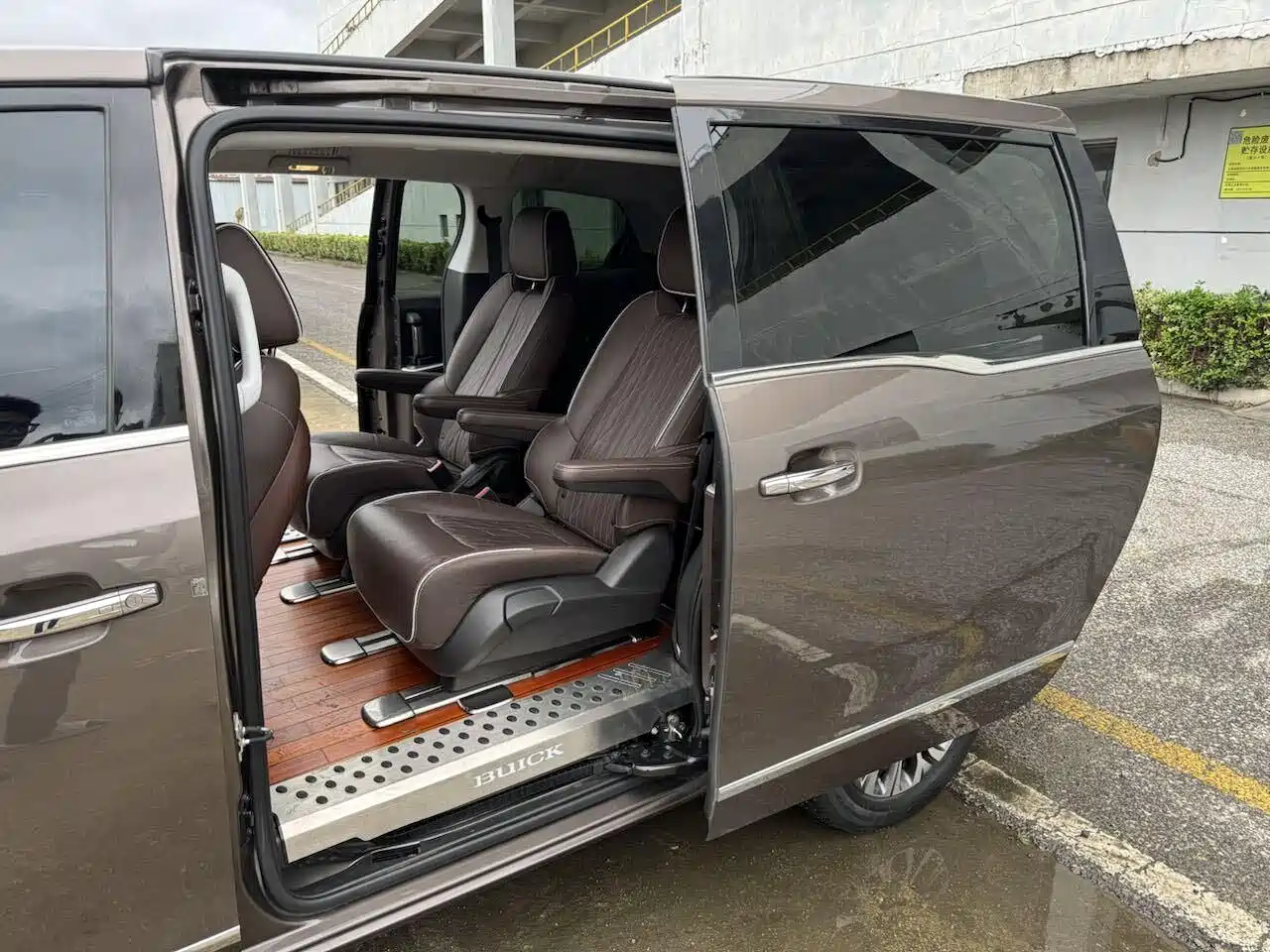 Buick GL8 2022 Land Business Class 652T Luxury фото 7