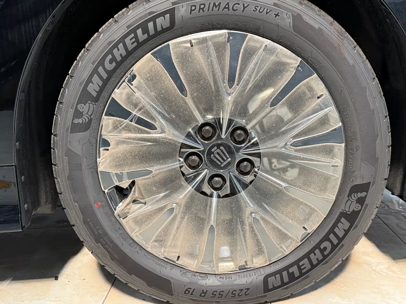 Toyota Vellfire 2025 Crown Hybrid 2.5L Ink Gold Executive Edition фото 11
