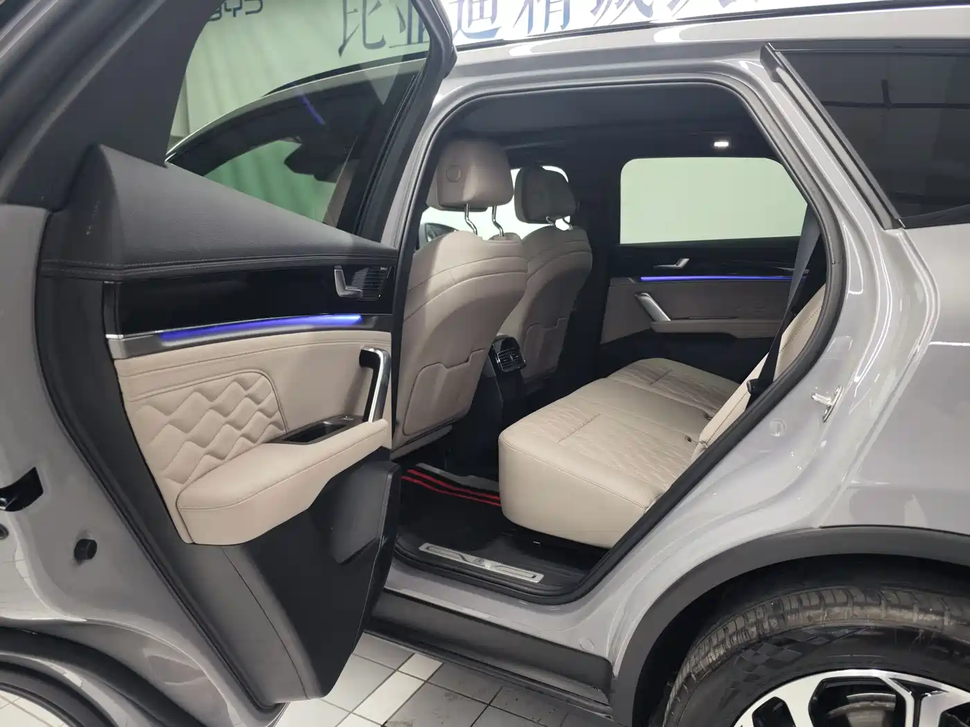 BYD Tang New Energy 2025 Smart Driving Edition DM-i 115KM Flagship фото 7