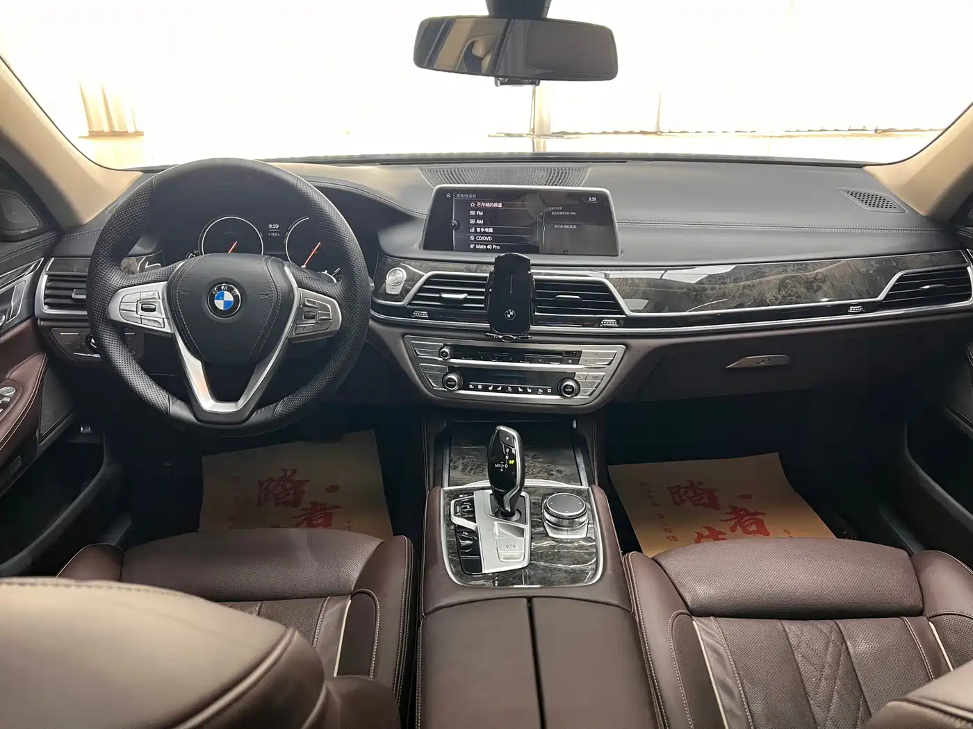 BMW 7 Series 2016 740Li Leading Edition фото 12