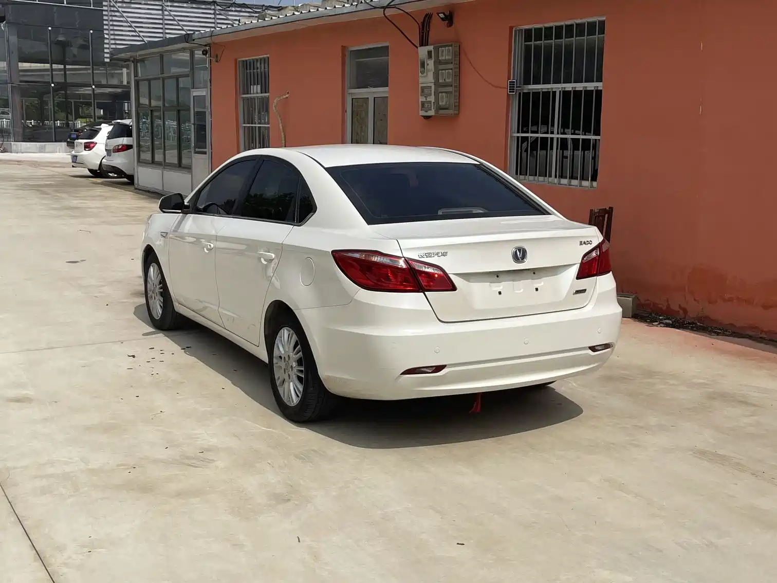 Photo 4 - Changan Eado