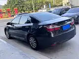 Photo 6 - Toyota Camry