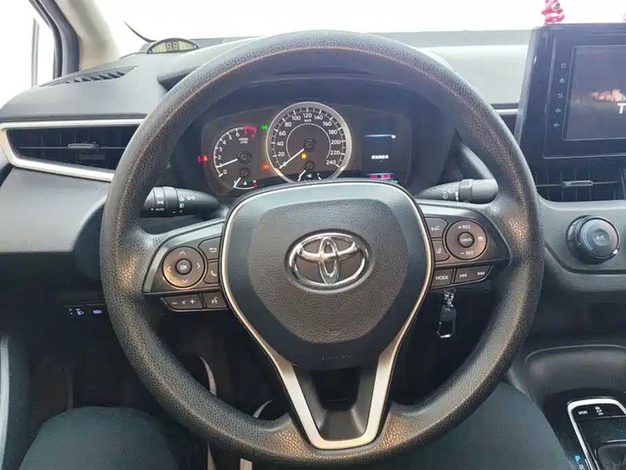Toyota Corolla 2021 TNGA 1.5L CVT Pioneer Edition фото 15