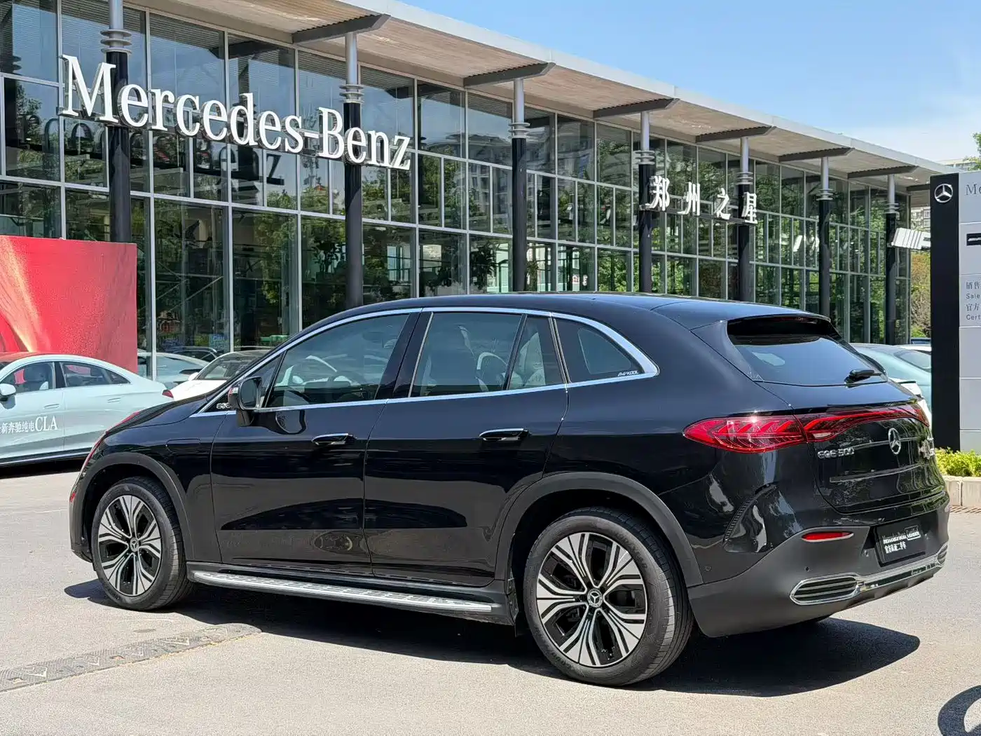 Mercedes-Benz EQE SUV 2024 500 4MATIC Pioneer Edition фото 3