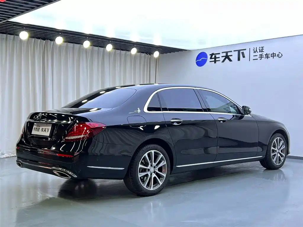 Mercedes-Benz E-Class 2016 E 300 L Fashion Type фото 5