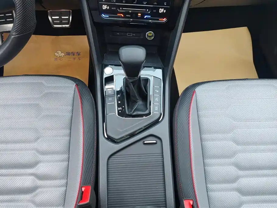 Volkswagen Tiguan L 2023 330TSI Auto 2WD R-Line Flagship Edition фото 16