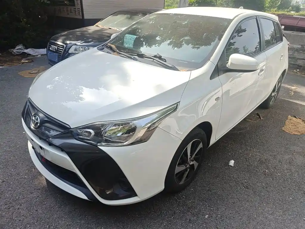 Toyota YARiS L Zhi Xuan 2019 1.5E CVT MeiDong Edition China VI фото 2
