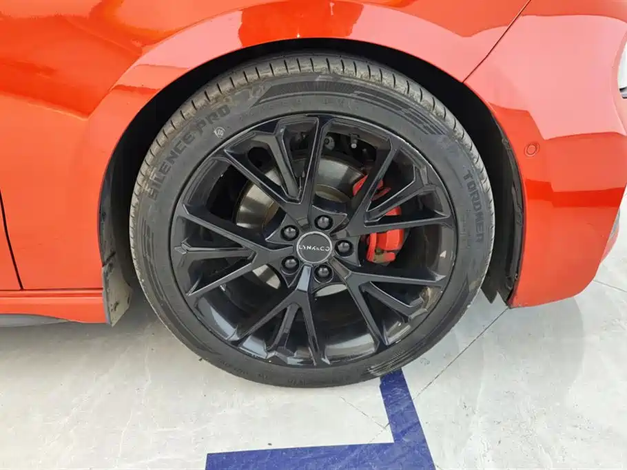 Lynk & Co 03 2019 1.5TD DCT Power Pro Edition China VI фото 6