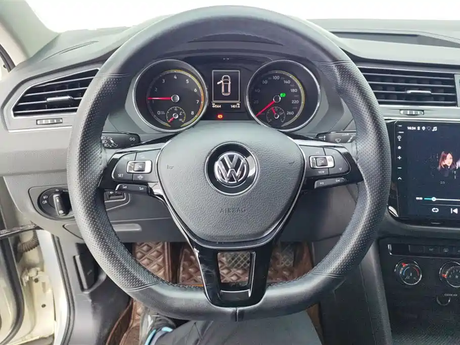 Volkswagen Tiguan L 2020 330TSI Auto 2WD Trend China VI фото 15