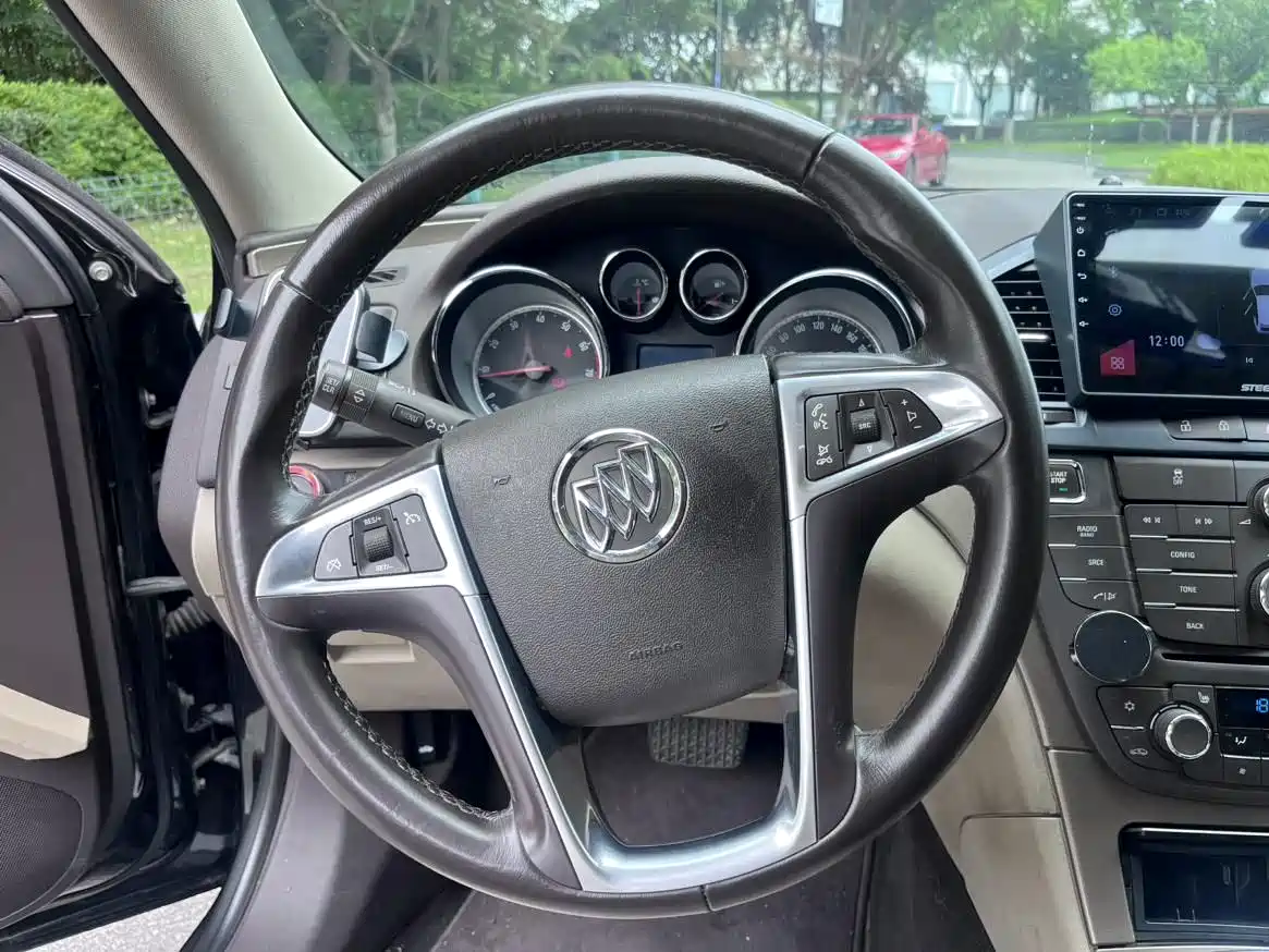 Buick Regal 2012 Model 2.0L Luxury фото 13