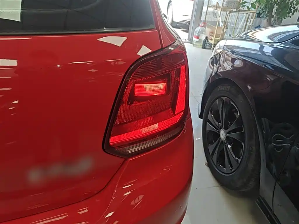 Volkswagen Polo 2018 1.5L Auto Safe Drive фото 8