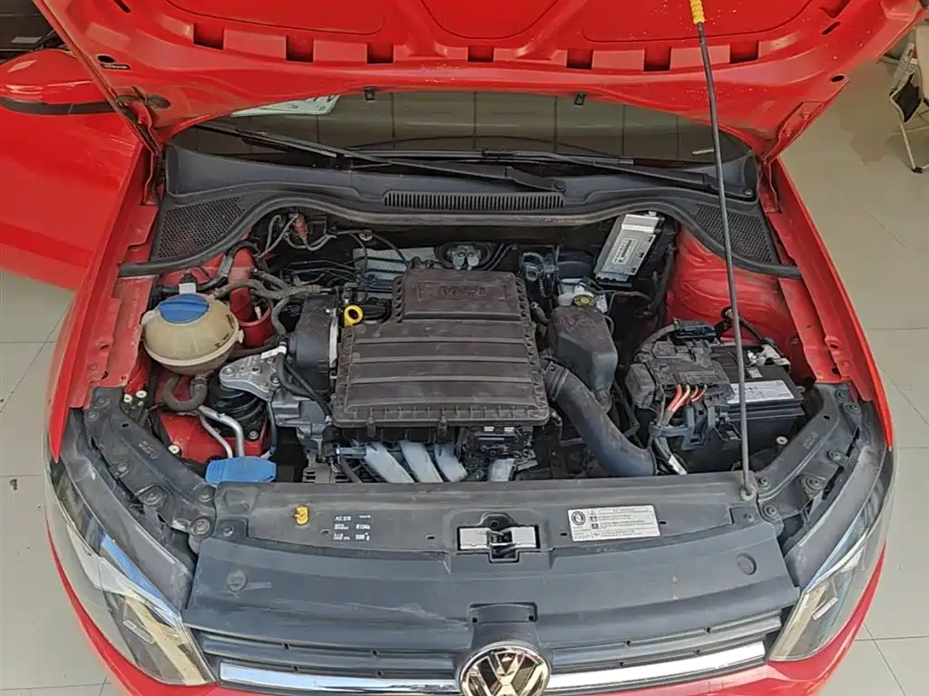 Volkswagen Polo 2018 1.5L Auto Safe Drive фото 20