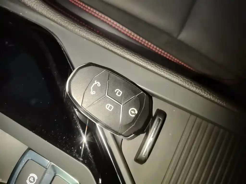 Lynk & Co 02 2019 High Energy Edition 2.0T Automatic 2WD Power Pro China VI фото 9