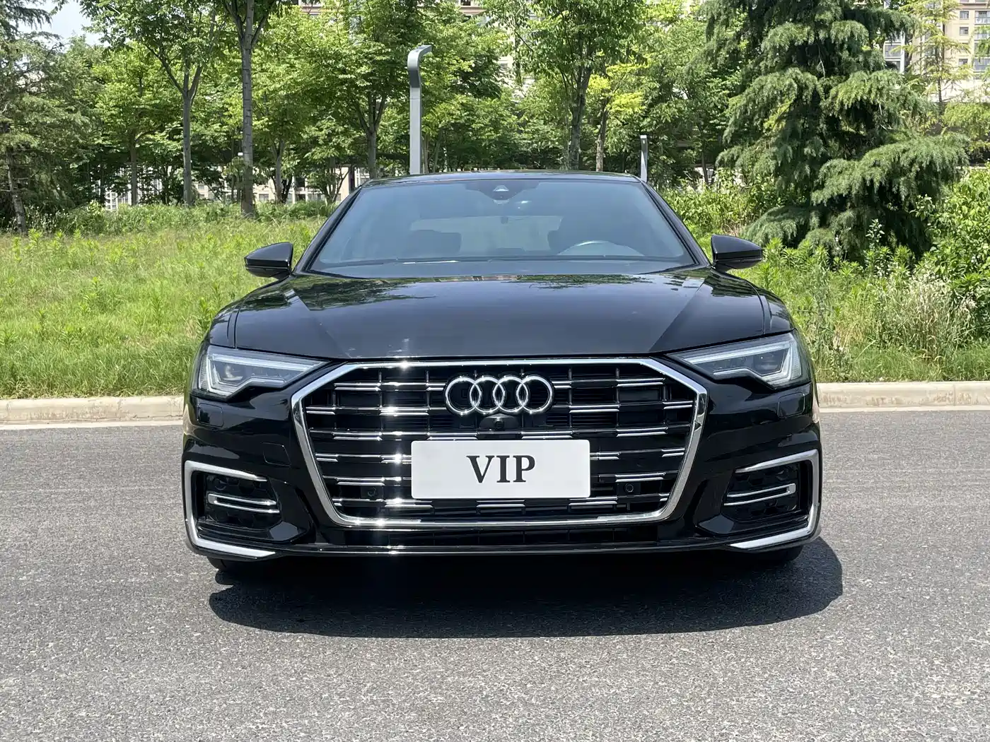 Audi A6L 2023 45 TFSI Premium Selection Dynamic фото 3