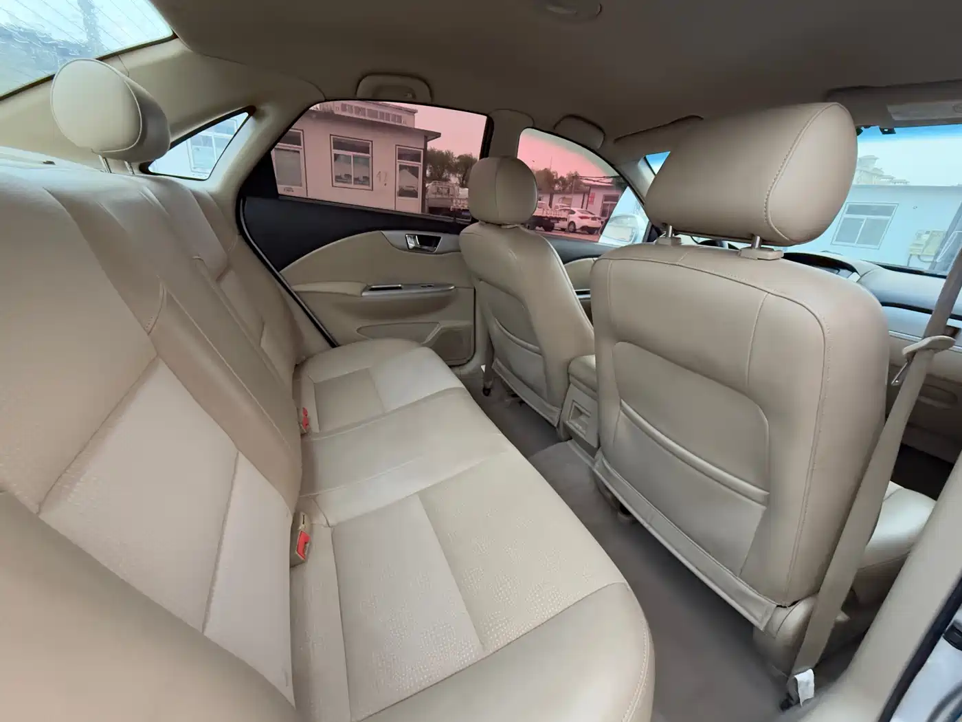 Buick Excelle 2013 1.5L Automatic Classic фото 9