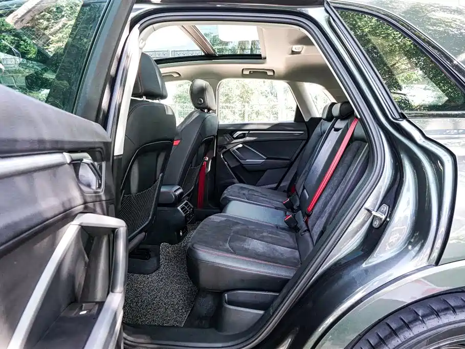 Audi Q3 2021 40 TFSI Fashion Sport фото 17