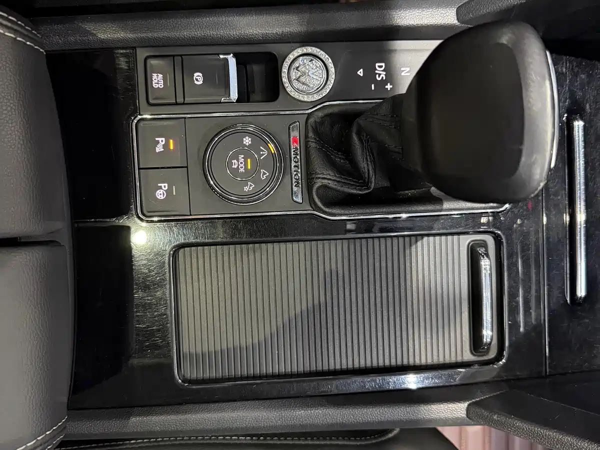Volkswagen Teramont 2020 380TSI 4WD Luxury Edition China VI фото 18
