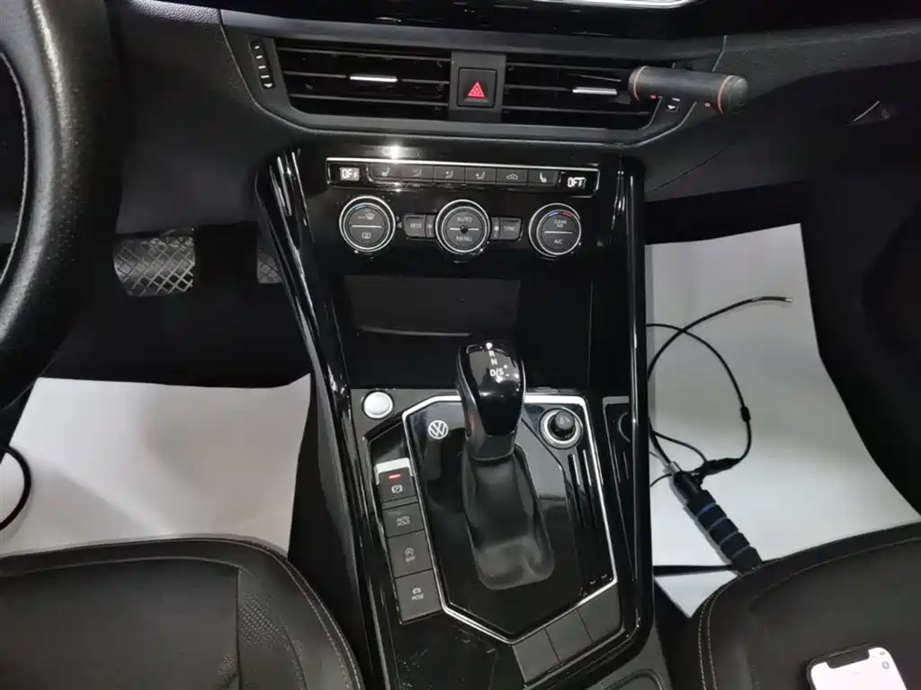 Volkswagen Tayron 2019 Expedition 280TSI 2WD Luxury (China VI) фото 10