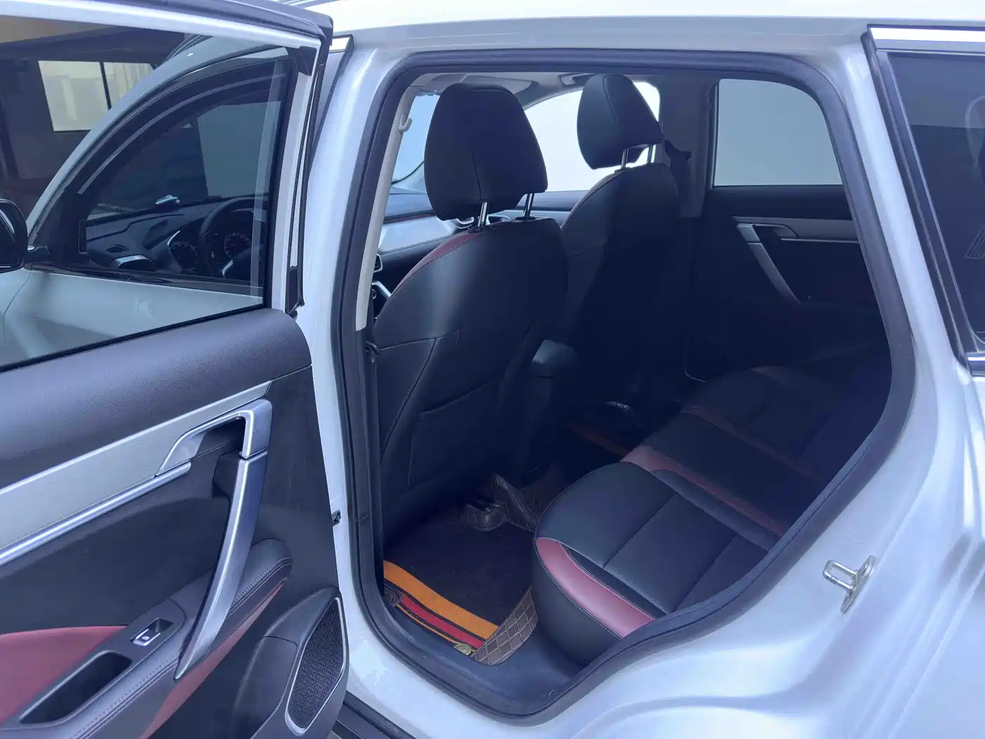 GEELY AUTOMOBILE BINYUE