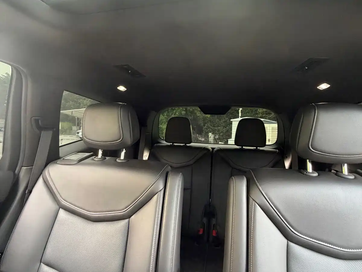 Cadillac XT6 2022 2.0T 6-Seater 4WD Luxury Edition фото 12