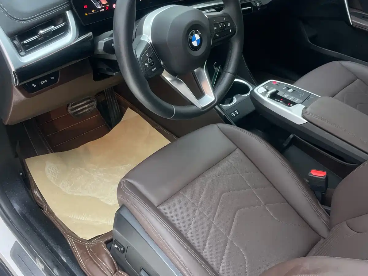 BMW X1 2023 sDrive20Li X Design Package фото 18