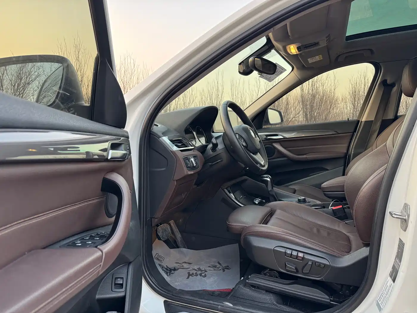 BMW X1 2019 sDrive18Li Premium Model фото 8