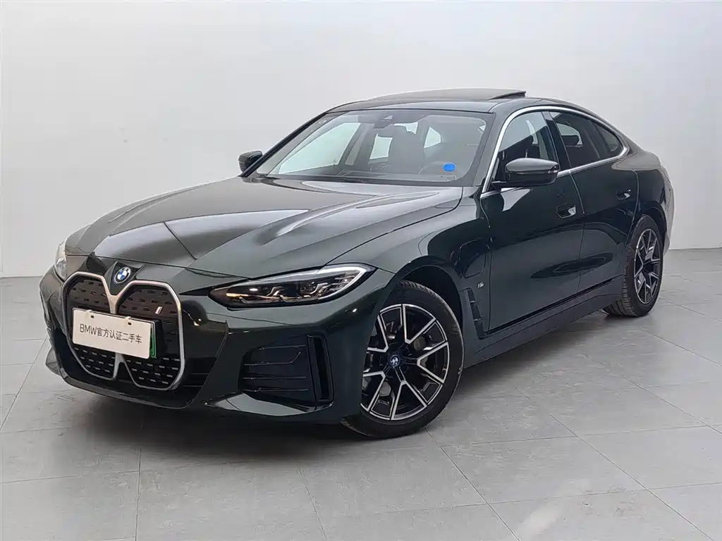 BMW i4 2023 eDrive35