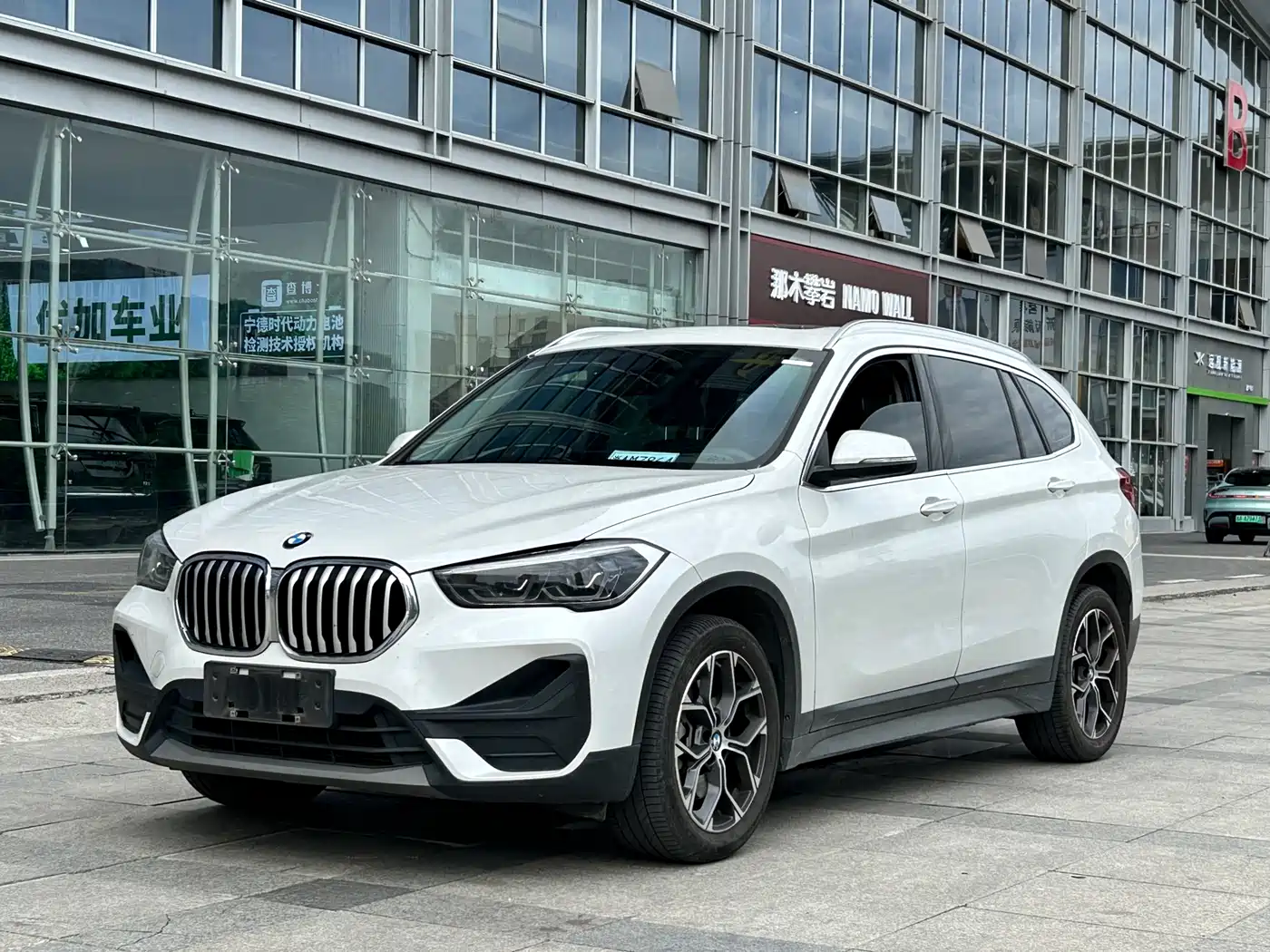 BMW X1 2022 sDrive25Li Leading