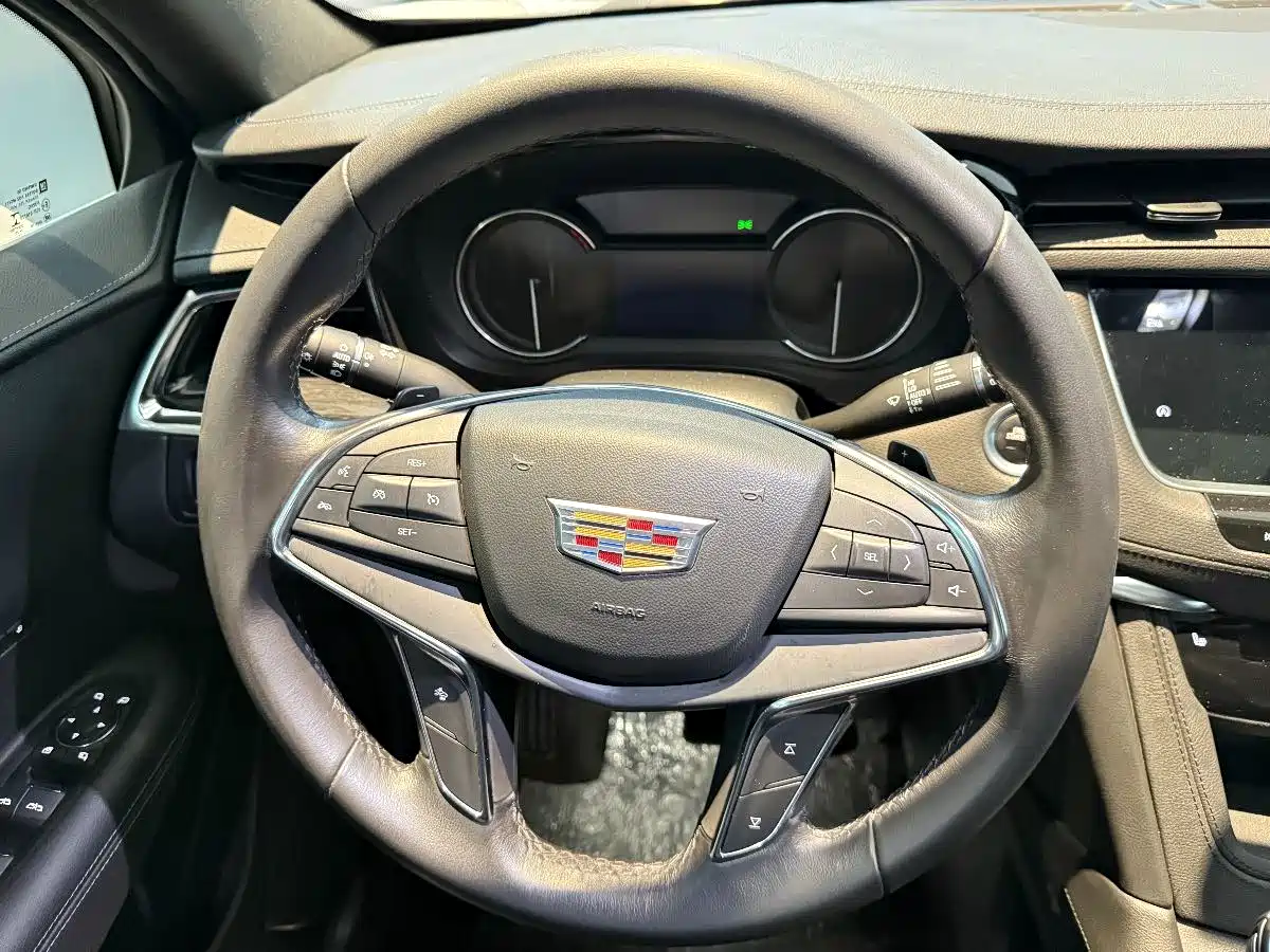 Cadillac XT5 2020 Facelift 28T Luxury Model фото 11