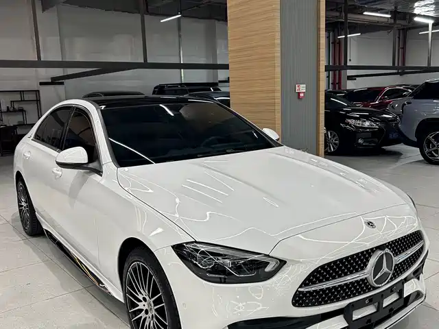 Mercedes-Benz C-Class 2023